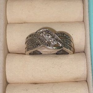 925. Sterling Silver and diamond Women's Ring